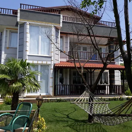 Bahce 2 Villa *